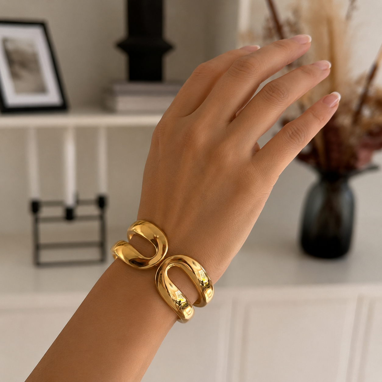 SIP CLIP BRACELET