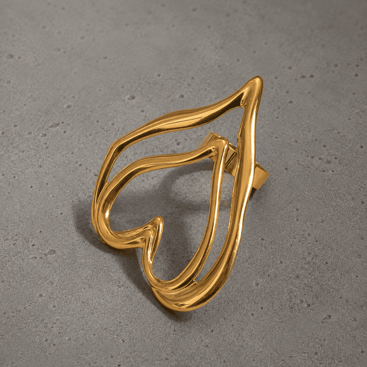 SIP ART RING