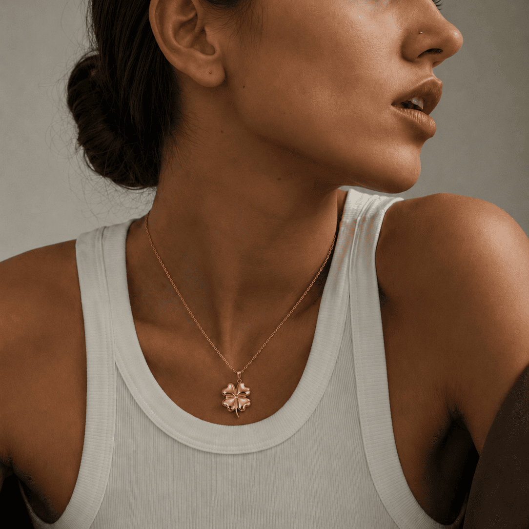 SIP LUCK NECKLACE