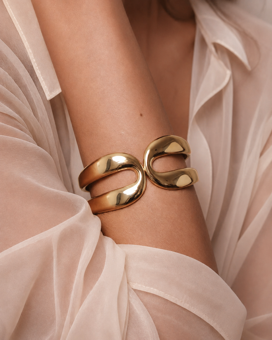SIP CLIP BRACELET