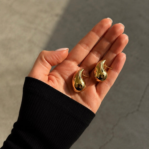 SIP DROPS EARRINGS