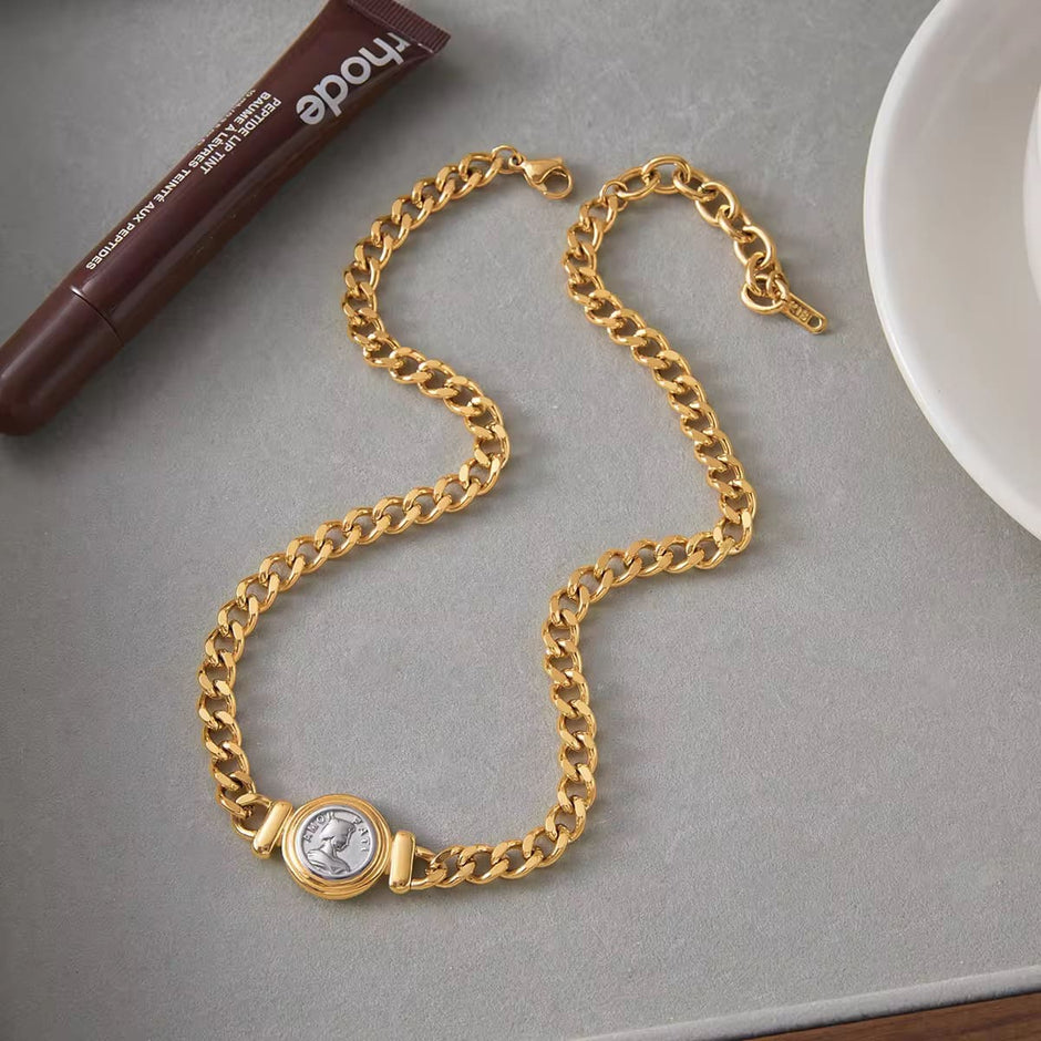 SIP ROMA NECKLACE